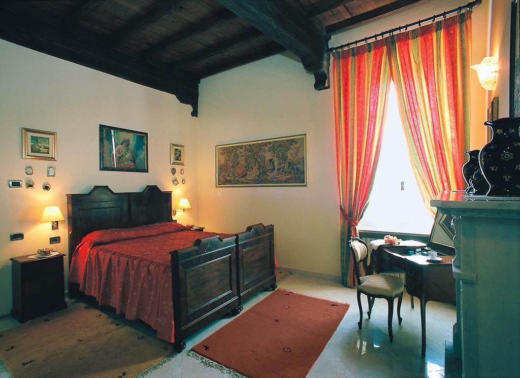 Hotel Talice Radicati Acqui Terme Cameră foto